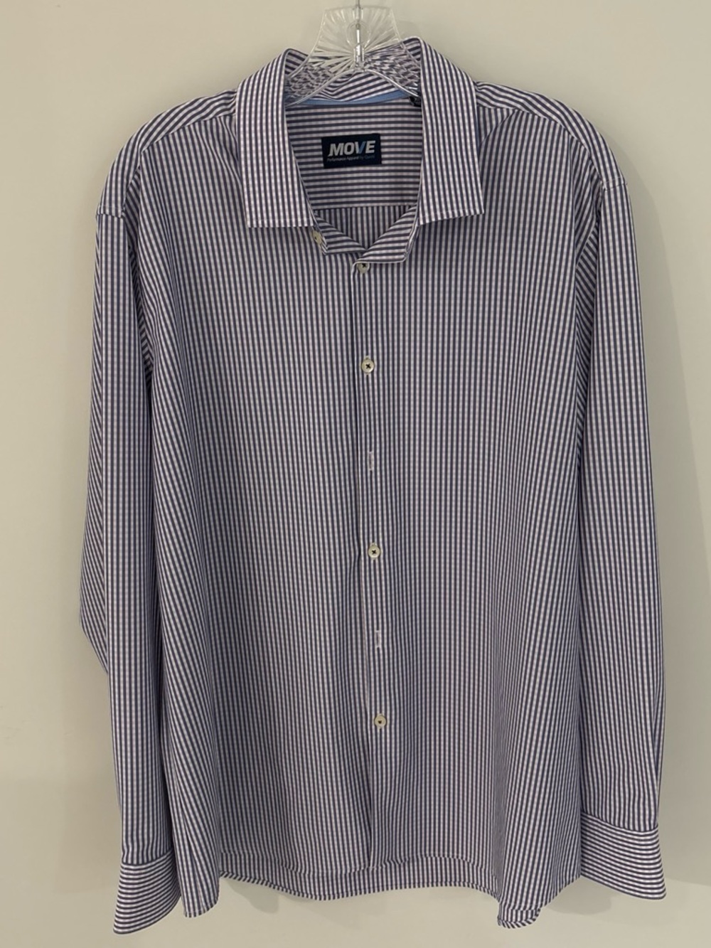 MOVE Men's Blue and White Striped Casual Button-Down Shirt